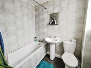 Photo 1- click for photo gallery